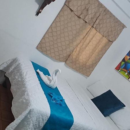 Отель Puerto Ayora Island Экстерьер фото